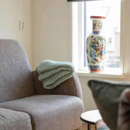 Apartment Janssen # *